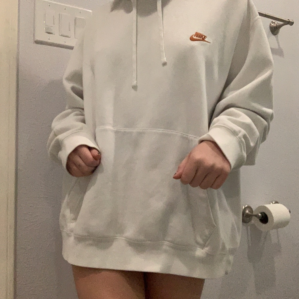 Oversized new nike sweater
